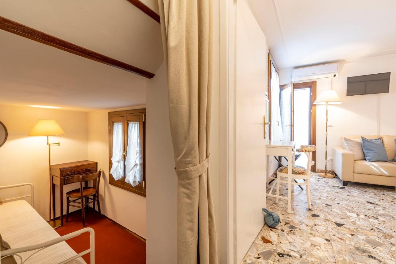 Appartamento Ai Miracoli Venice Exterior photo