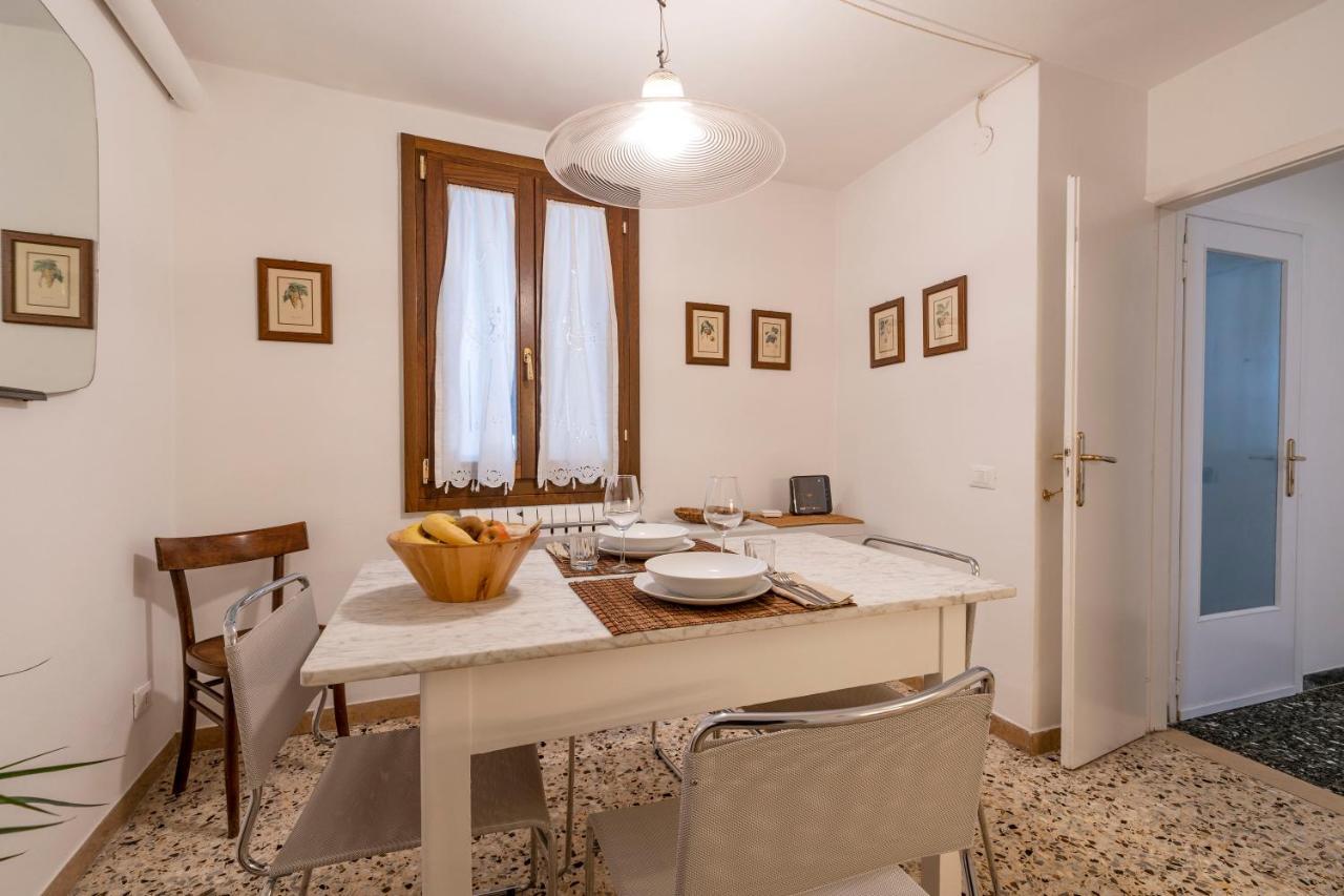 Appartamento Ai Miracoli Venice Exterior photo